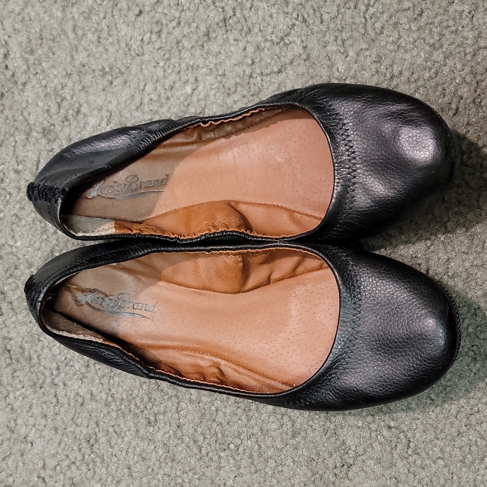 Lucky Brand ballet flats 7.5